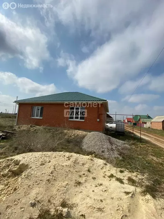 Дом в Элиста, Южный район, 17-я улица (100 м) - Фото 2