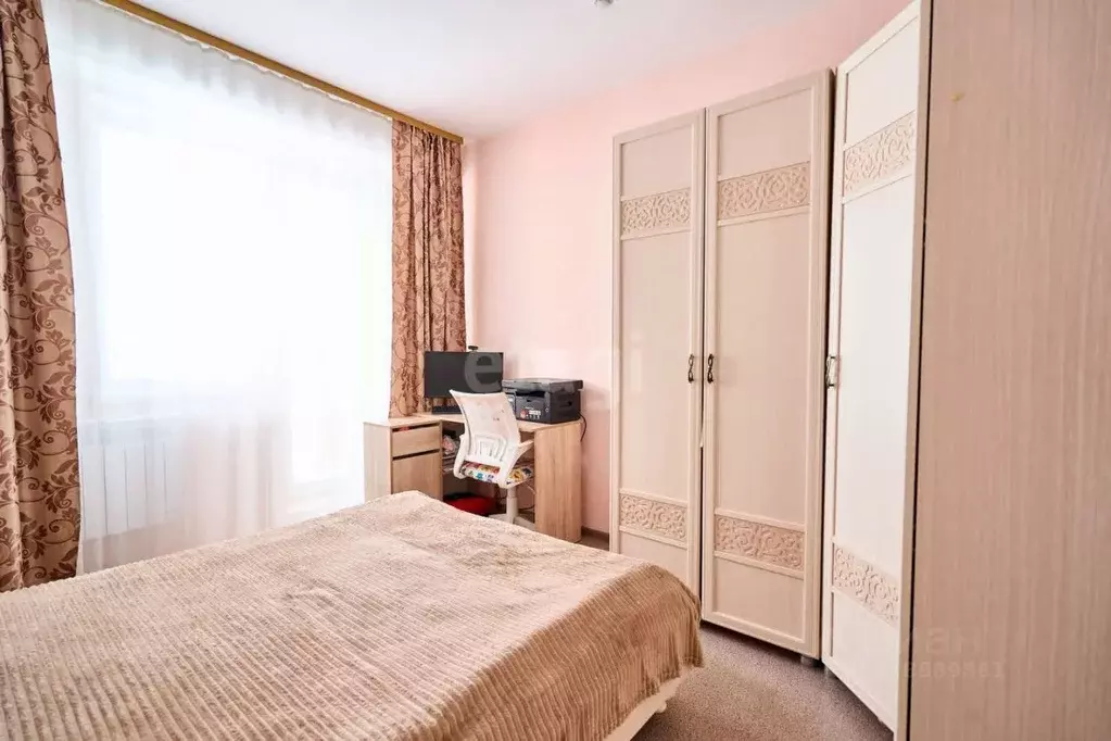 3-к кв. Томская область, Томск ул. Челюскинцев, 2 (74.6 м) - Фото 0