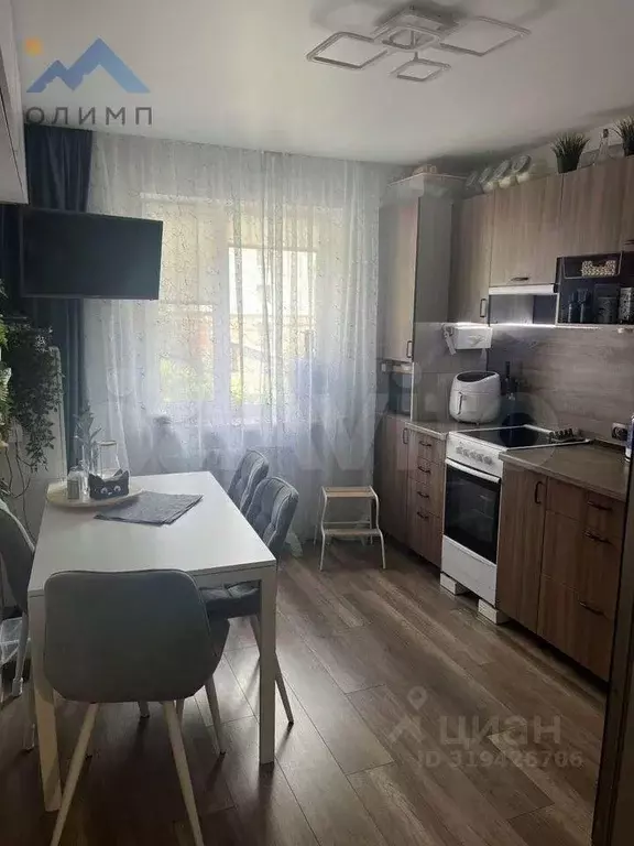 3-к кв. Вологодская область, Вологда Ленинградская ул., 109А (68.0 м) - Фото 0