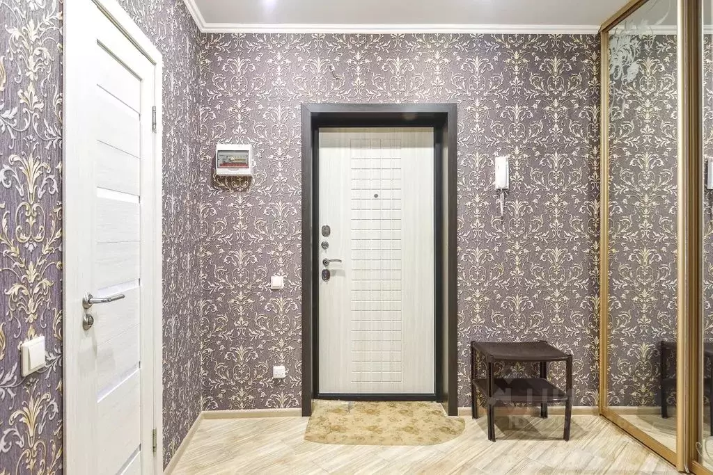 1-к кв. Татарстан, Казань Комсомольская ул., 1 (48.0 м) - Фото 2