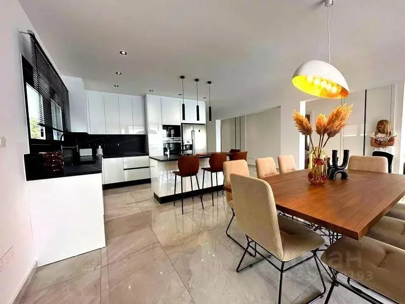 Квартира, 3 комнаты, 65.92 м - Фото 0