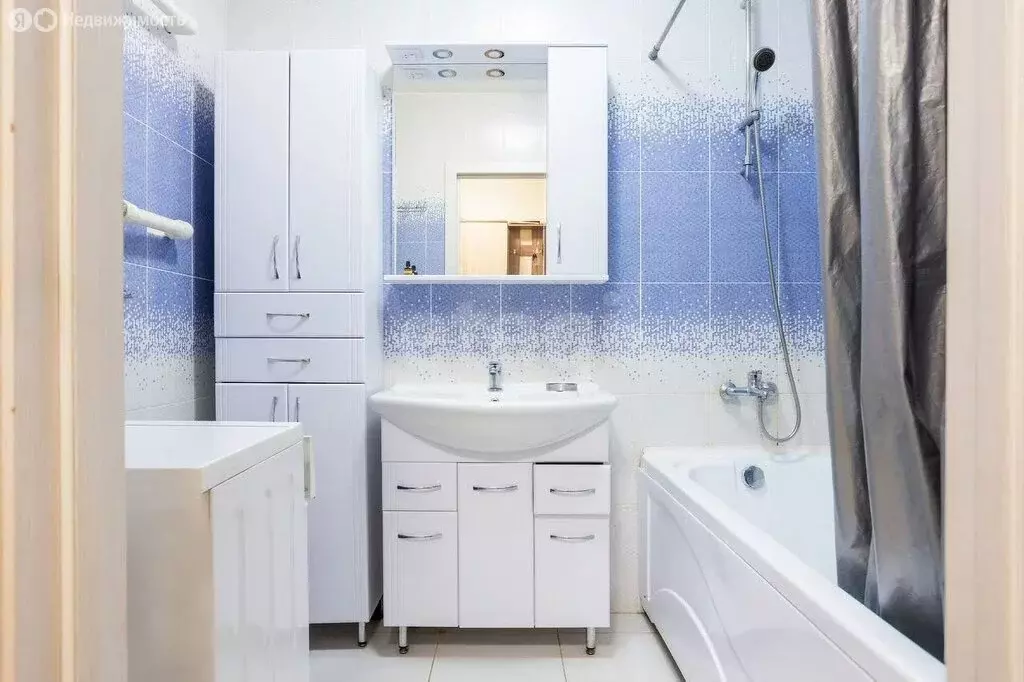2-комнатная квартира: Мурино, Екатерининская улица, 8к1 (55 м) - Фото 1