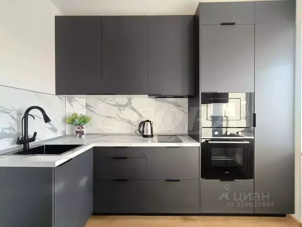 1-к кв. Тюменская область, Тюмень Одесская ул., 48А (36.0 м) - Фото 2