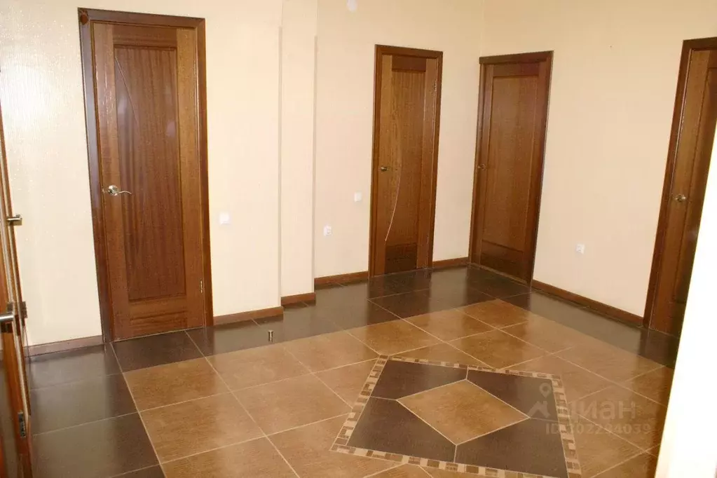 Помещение свободного назначения в Иркутская область, Иркутск ул. ... - Фото 2