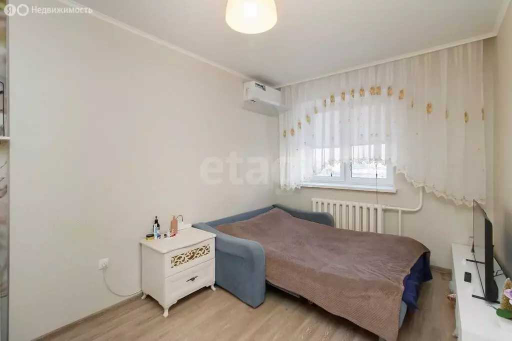 1-комнатная квартира: Тюмень, улица Станислава Карнацевича, 4 (39.7 м) - Фото 1