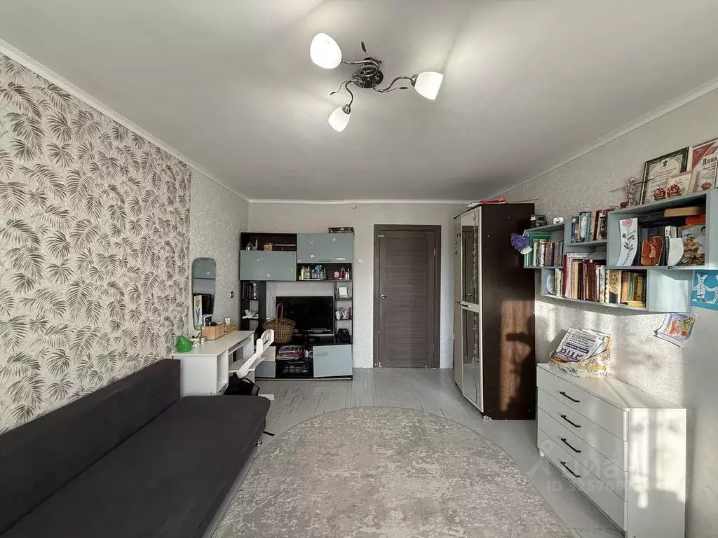 3-к кв. Свердловская область, Полевской Октябрьская ул., 59 (59.9 м) - Фото 1