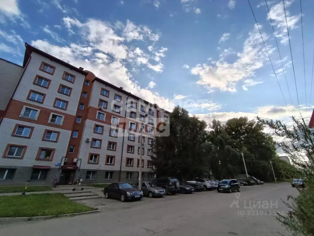 2-к кв. Алтайский край, Барнаул ул. Гущина, 153В (41.7 м) - Фото 2