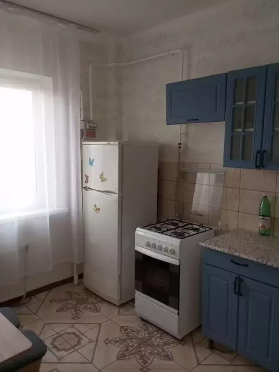 2-к кв. Краснодарский край, Абинск ул. Горького, 26 (70.0 м) - Фото 1