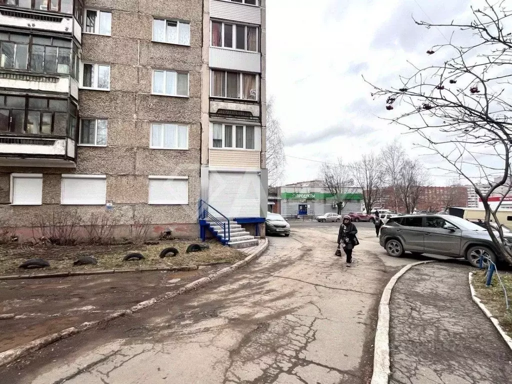 Помещение свободного назначения в Удмуртия, Ижевск Молодежная ул., 94 ... - Фото 2