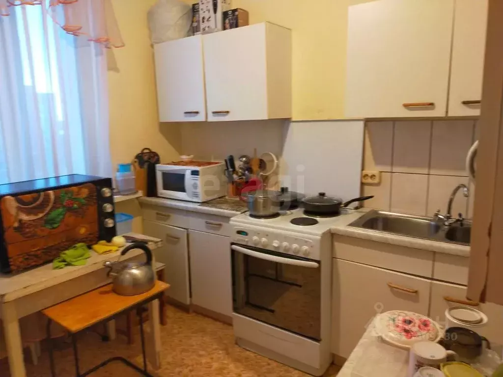 Комната Ямало-Ненецкий АО, Новый Уренгой просп. Губкина, 21 (31.4 м) - Фото 1