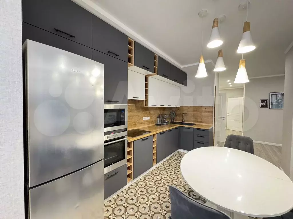2-к. квартира, 80 м, 9/10 эт. - Фото 0