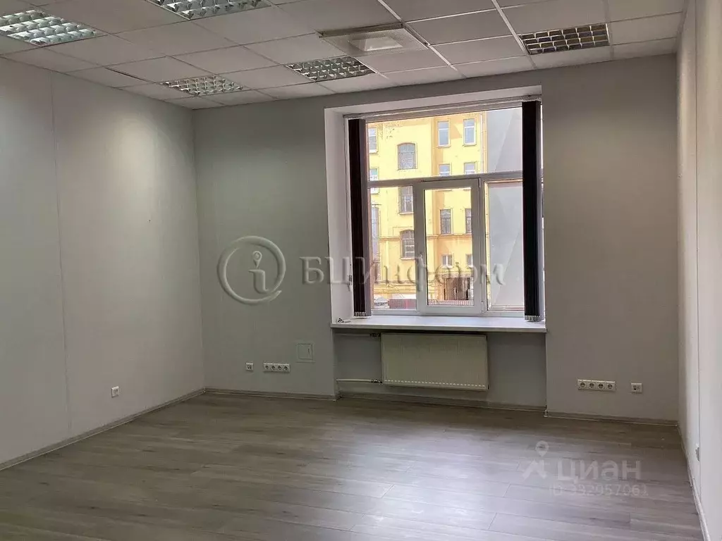 Офис в Санкт-Петербург ул. Константина Заслонова, 7 (733 м) - Фото 1