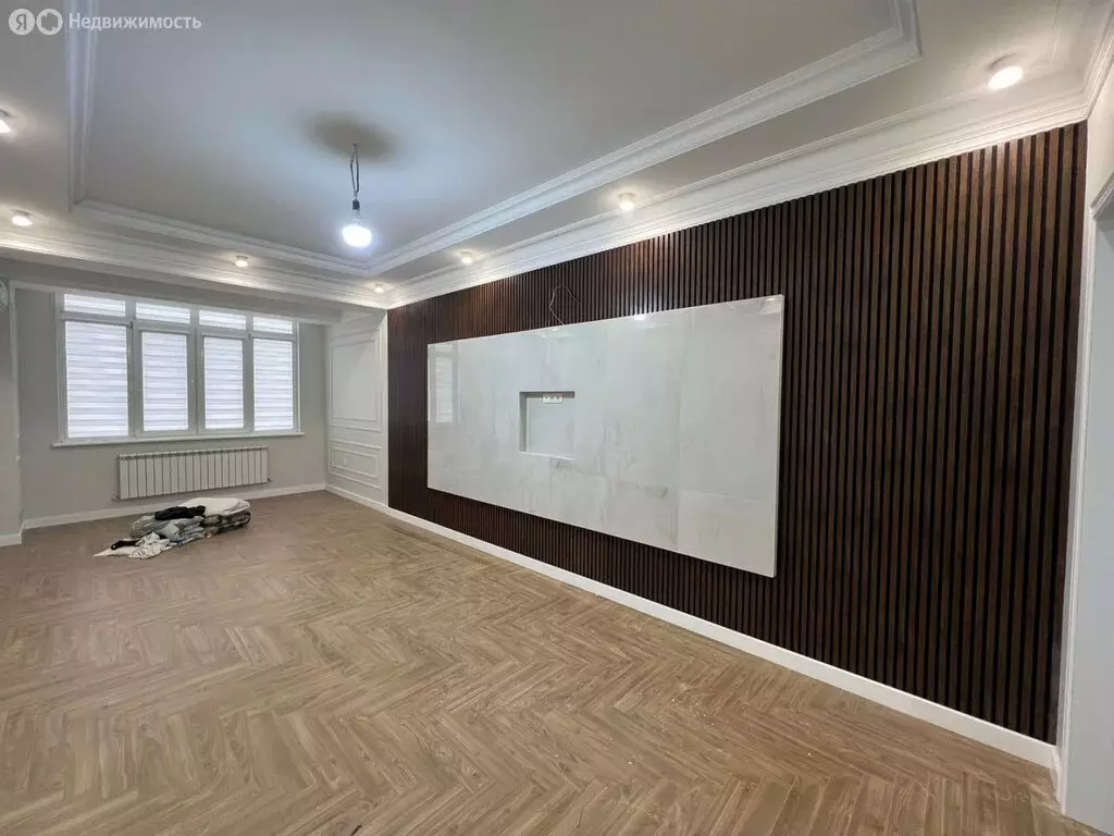 3-комнатная квартира: Махачкала, улица Гаджи Алибегова, 90 (126 м) - Фото 2