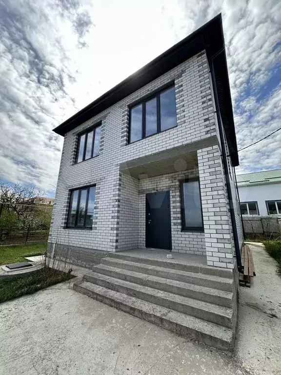 Дом 140 м на участке 4 сот. - Фото 1