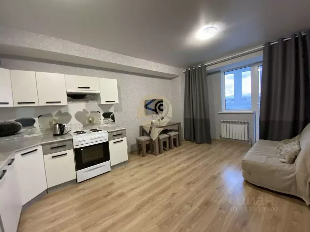 1-к кв. Белгородская область, Старый Оскол Центральный мкр, 1/1 (35.6 ... - Фото 0