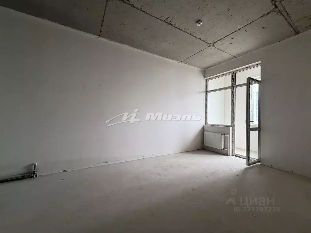 2-к кв. Крым, Симферополь просп. Александра Суворова, 101 (42.6 м) - Фото 1