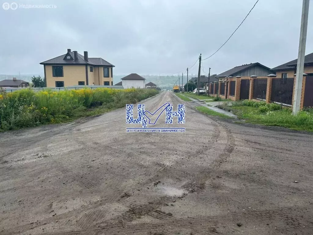 Участок в Курский район, Моковский сельсовет, деревня 1-я Моква, улица ... - Фото 0