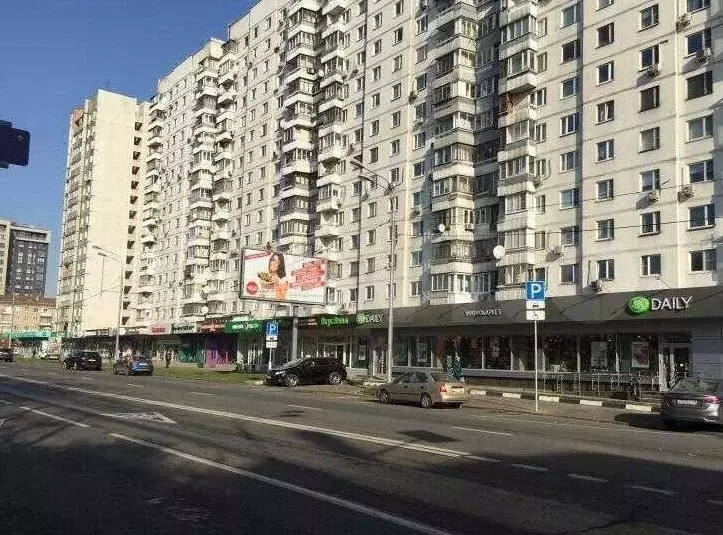 Продажа помещения свободного назначения 1055 м2 - Фото 0