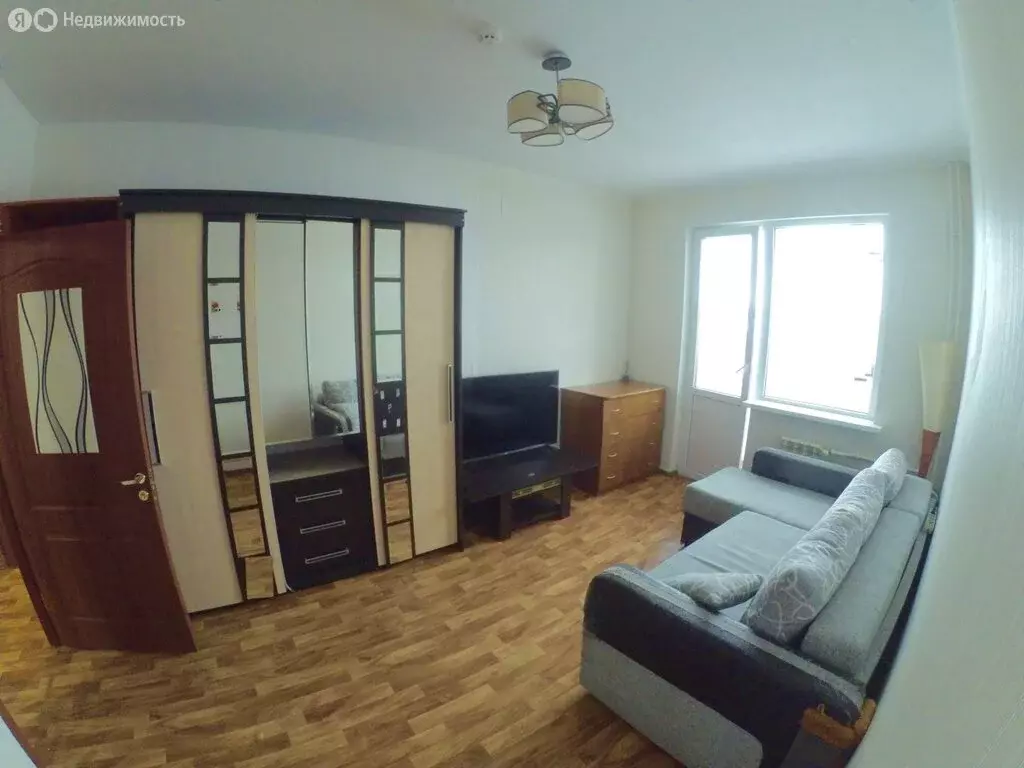 1-комнатная квартира: Петропавловск-Камчатский, улица Савченко, 24к3 ... - Фото 2