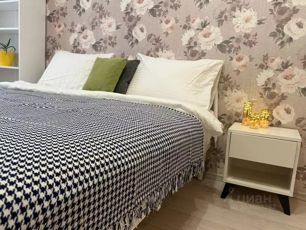 2-к кв. Ярославская область, Рыбинск Волжская наб., 193 (43.0 м) - Фото 1