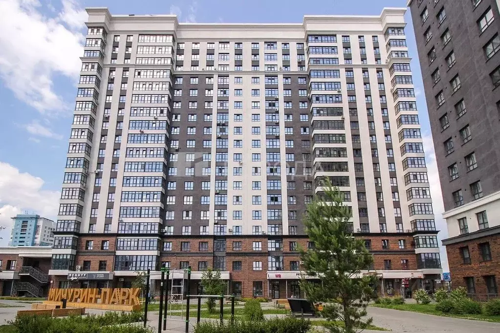 3-к кв. Алтайский край, Барнаул Власихинская ул., 65ак1 (80.3 м) - Фото 1