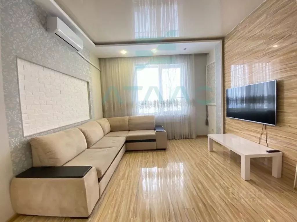 2-к кв. Крым, Симферополь ул. Аэрофлотская, 5А (85.5 м) - Фото 2