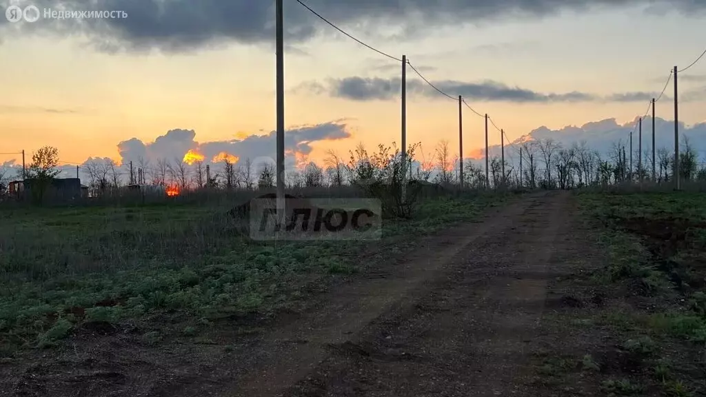 Участок в Оренбургский район, Ленинский сельсовет (7 м) - Фото 1