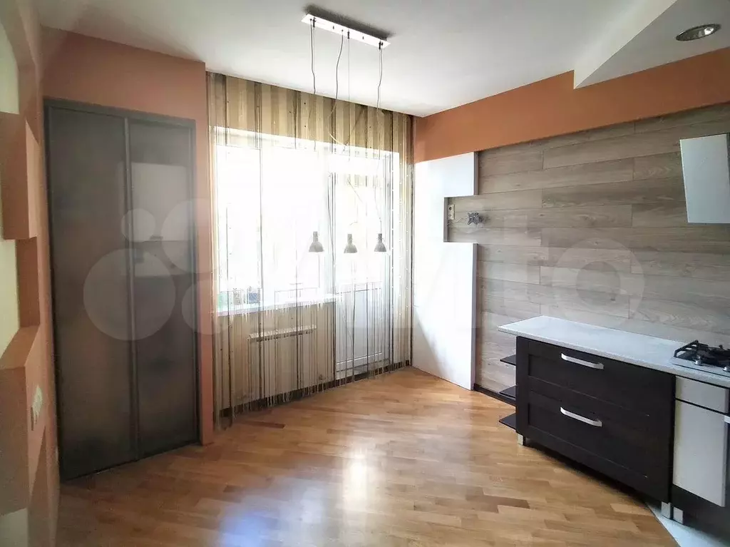 3-к. квартира, 95,3 м, 2/9 эт. - Фото 1