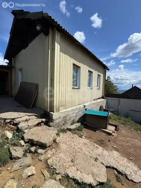 Дом в Улан-Удэ, микрорайон Аршан, Курганская улица (28.4 м) - Фото 1