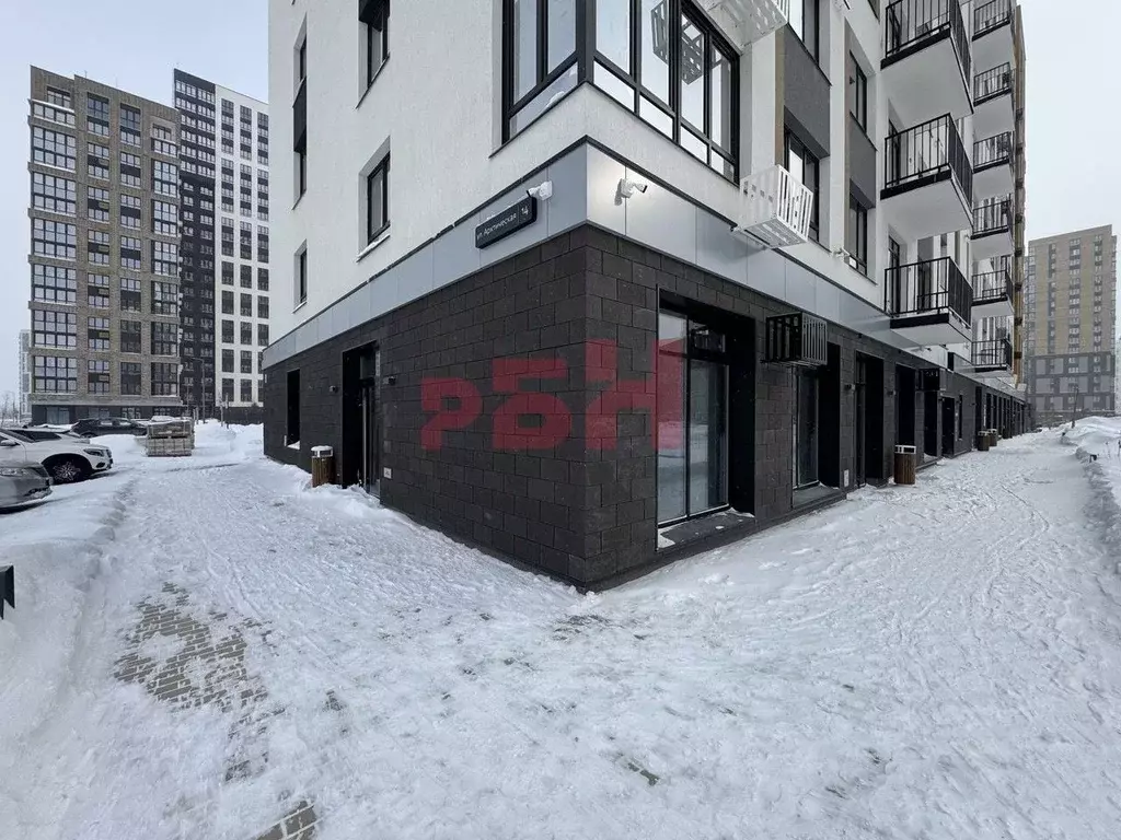 Помещение свободного назначения в Тюменская область, Тюмень ул. ... - Фото 1