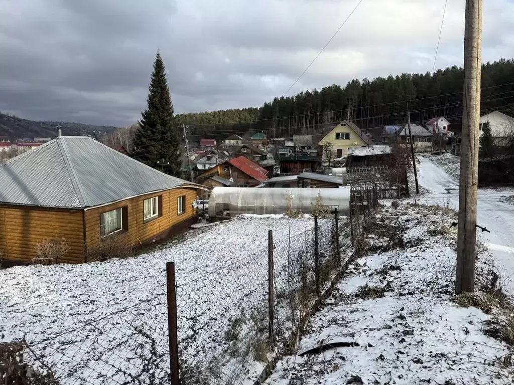 Дом в Алтай, Горно-Алтайск Фабричный пер., 13 (65 м) - Фото 1
