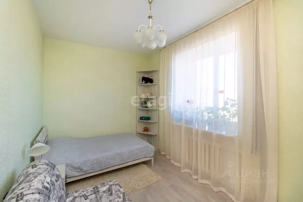 4-к кв. Тюменская область, Тюмень Шаимский проезд, 12 (100.6 м) - Фото 1