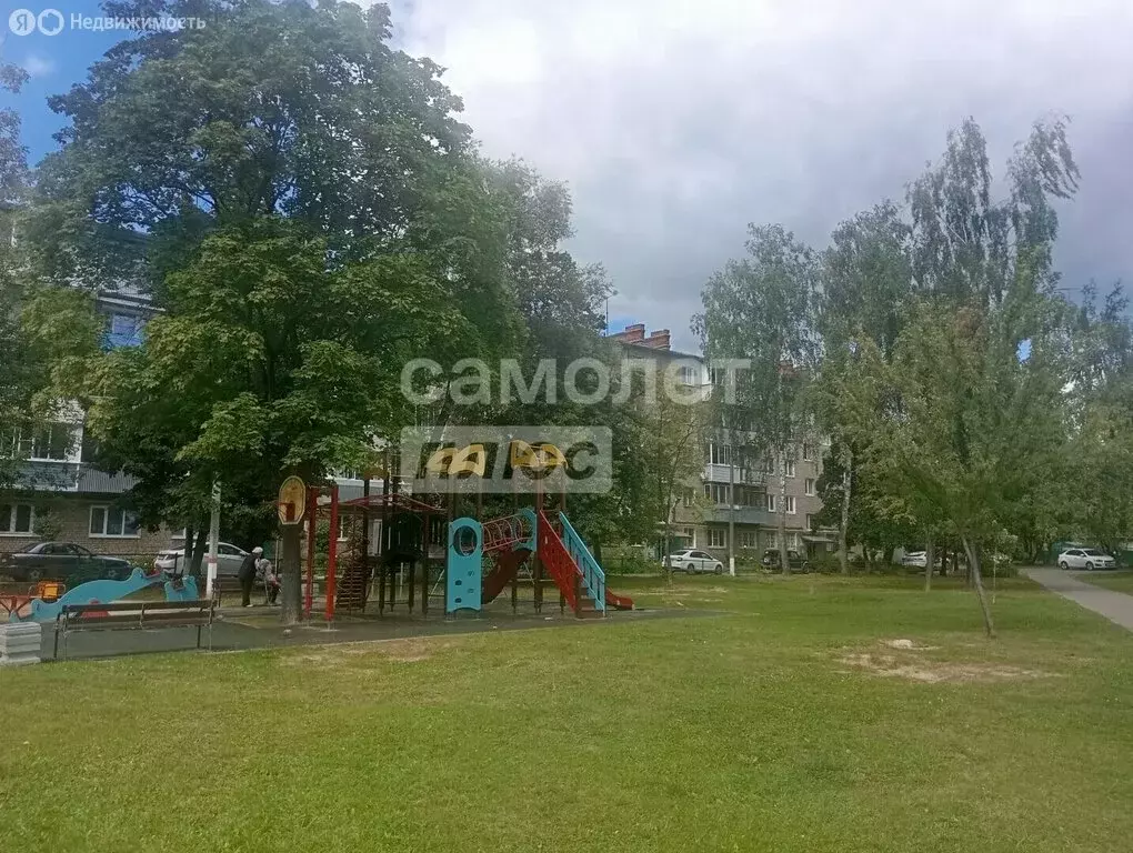3-комнатная квартира: Павловский Посад, улица Кузьмина, 30 (59.2 м) - Фото 1