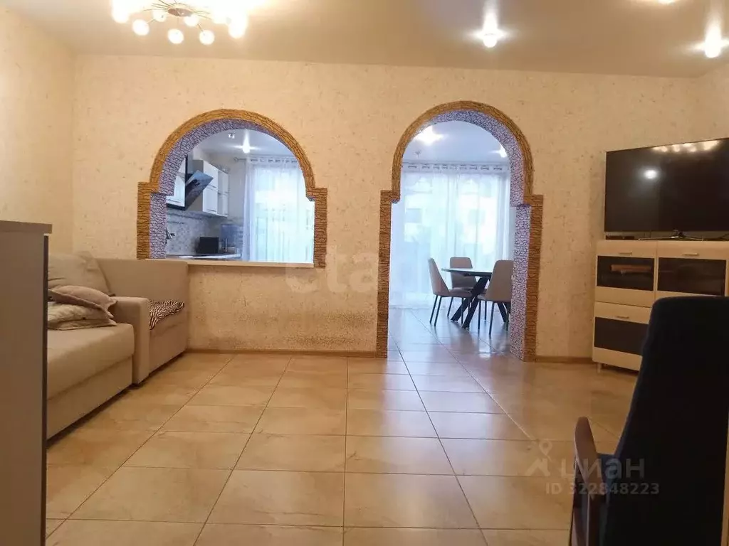 Таунхаус в Саратовская область, Энгельсский район, Красноярское ... - Фото 1