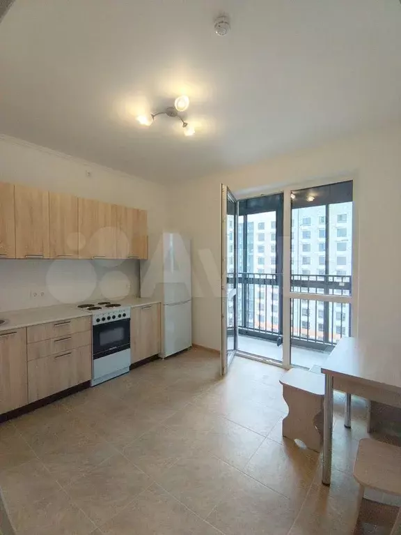 2-к. квартира, 60 м, 14/24 эт. - Фото 0