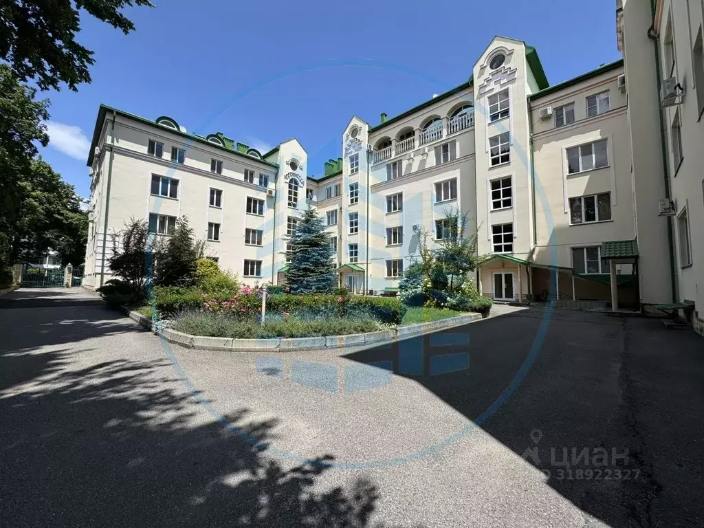 3-к кв. Ставропольский край, Ессентуки ул. Семашко, 9А (138.9 м) - Фото 0