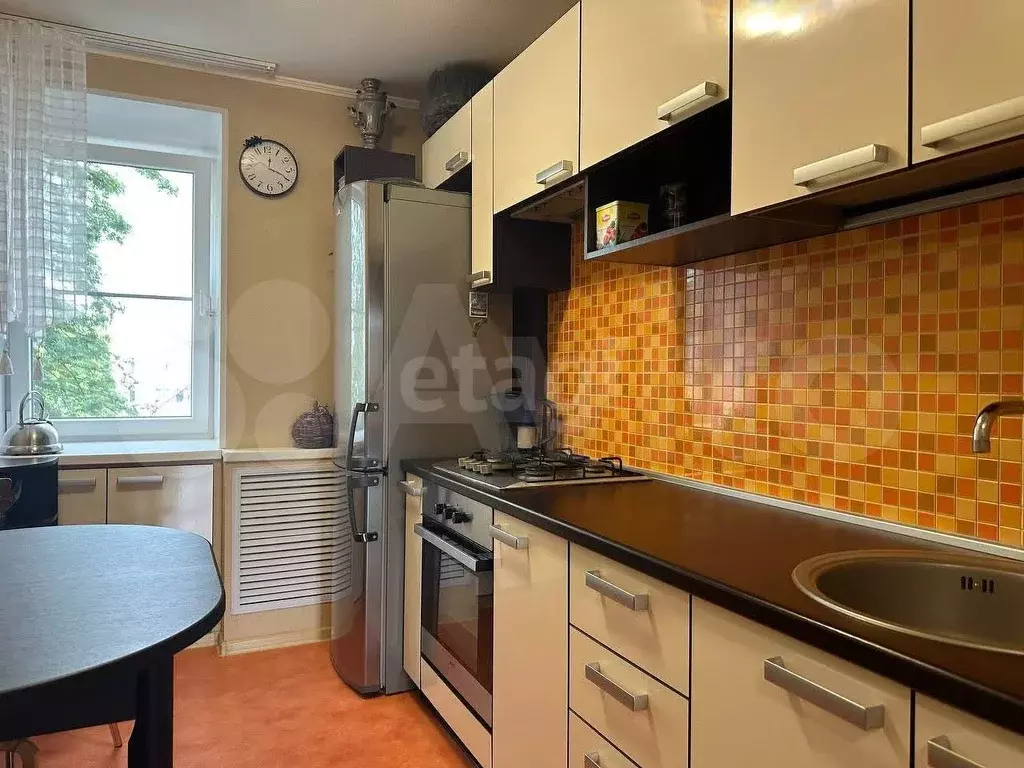 3-к. квартира, 60 м, 3/5 эт. - Фото 1