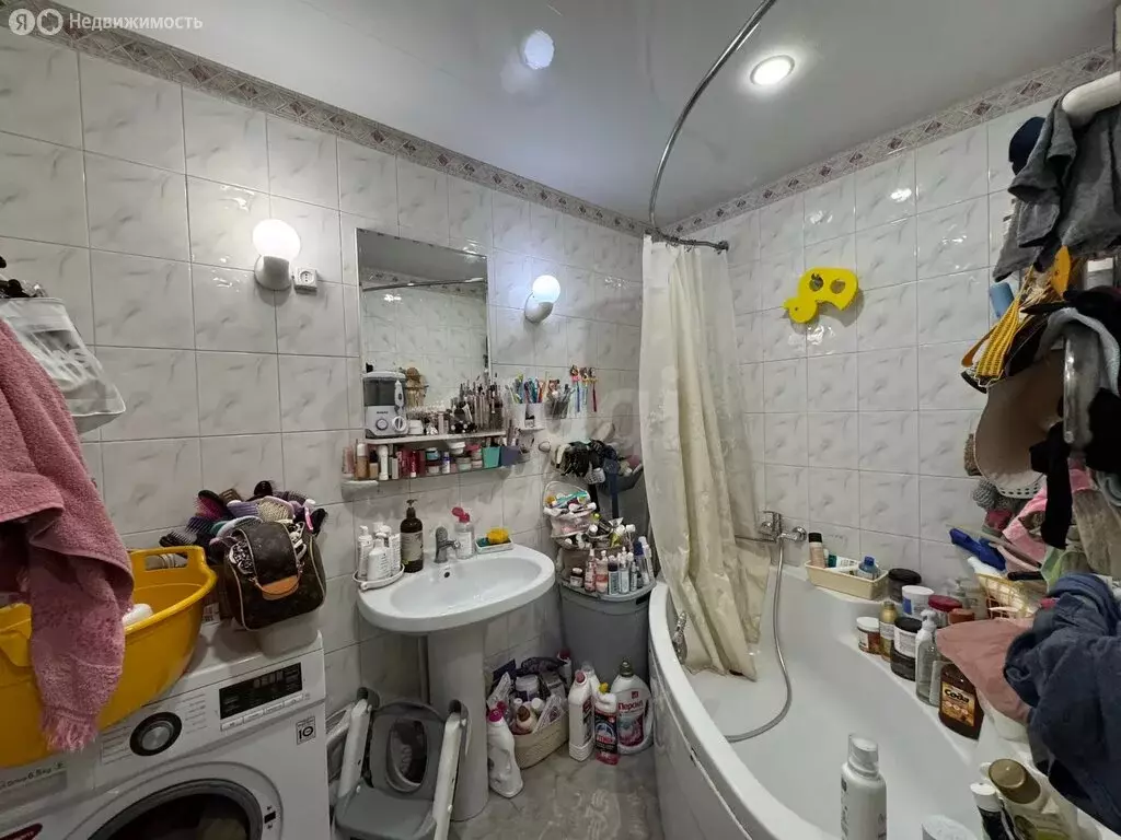 2-комнатная квартира: Симферополь, улица Куйбышева, 25 (66.7 м) - Фото 2