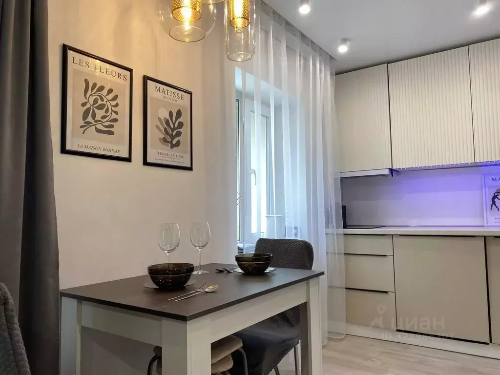 2-к кв. Сахалинская область, Южно-Сахалинск просп. Победы, 78 (45.0 м) - Фото 2