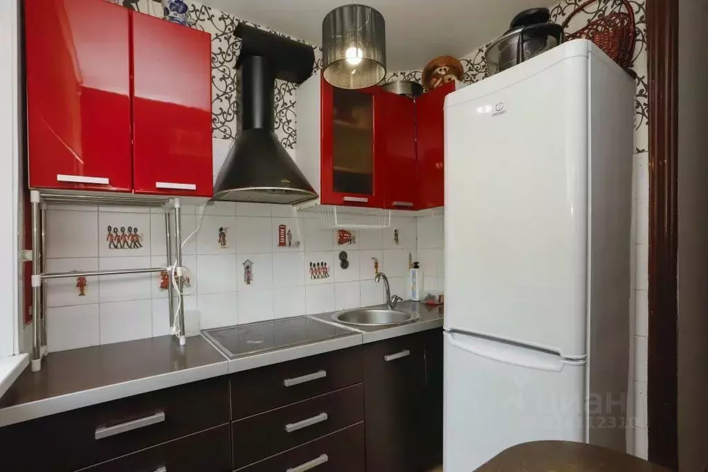 2-к кв. Иркутская область, Иркутск Юбилейный мкр, 12 (43.3 м) - Фото 1