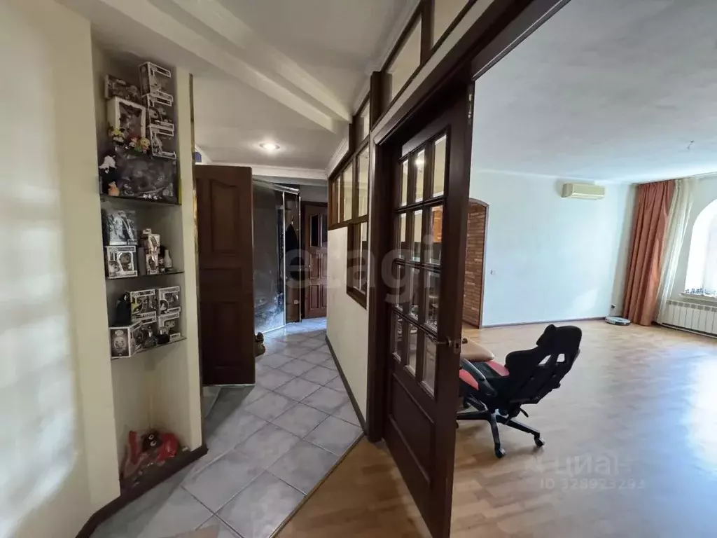 3-к кв. Калужская область, Калуга ул. Воронина, 11 (104.0 м) - Фото 2