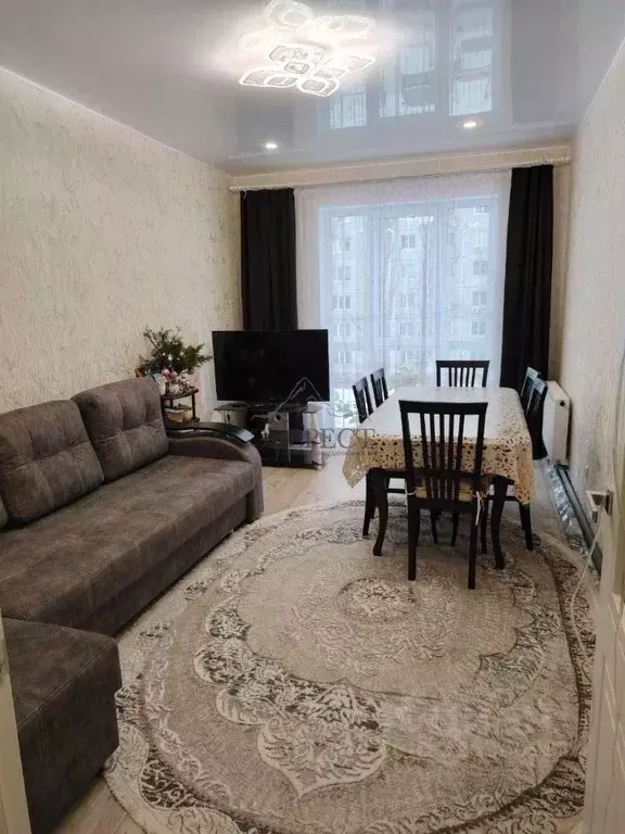 1-к кв. Белгородская область, Старый Оскол Макаренко мкр, 41А (39.0 м) - Фото 1