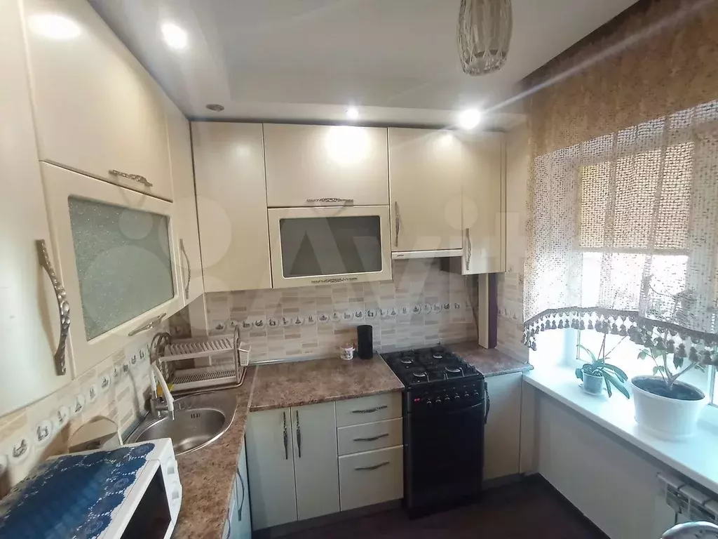 3-к. квартира, 60 м, 4/5 эт. - Фото 0