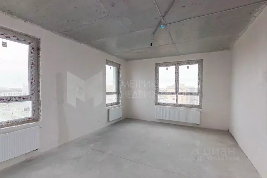 2-к кв. Тюменская область, Тюмень ул. Братьев Бондаревых, 5 (68.0 м) - Фото 1