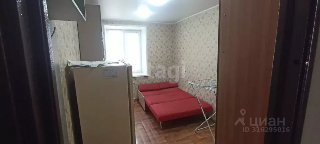 1-к кв. Башкортостан, Уфа ул. Пархоменко, 131 (10.0 м) - Фото 0