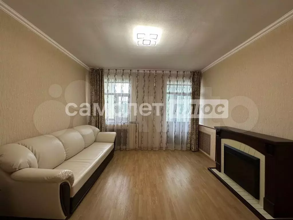 3-к. квартира, 81,3 м, 2/2 эт. - Фото 1