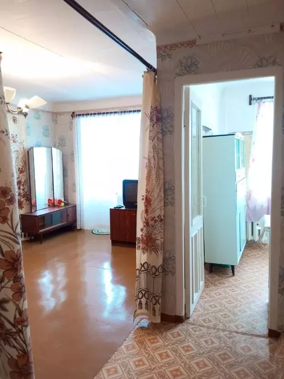 2-к кв. Пермский край, Губахинский муниципальный округ, Углеуральский ... - Фото 2