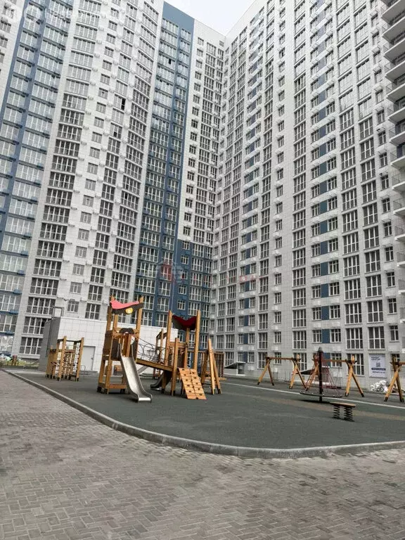 2-комнатная квартира: Ростов-на-Дону, Привокзальная улица, 3 (59.6 м) - Фото 1