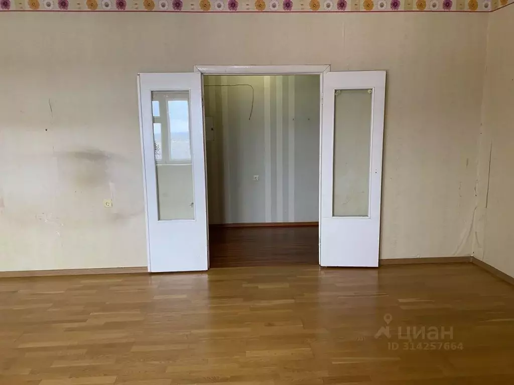 2-к кв. Башкортостан, Ишимбай ул. Гагарина, 10 (63.5 м) - Фото 1