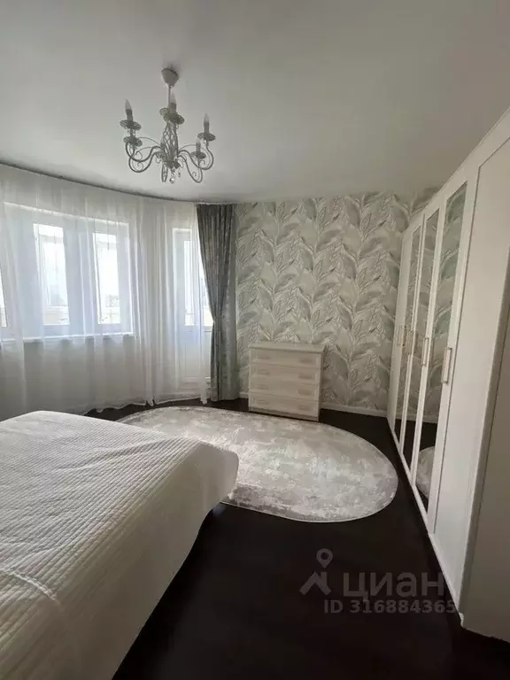 4-к кв. Москва ул. Крылатские Холмы, 24 (100.0 м) - Фото 1